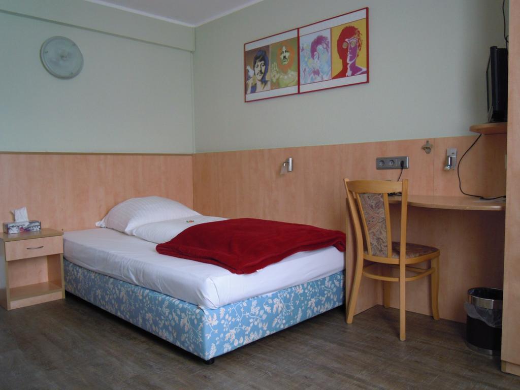 Hotel CENTRAL Hotel Duesseldorf Düsseldorf