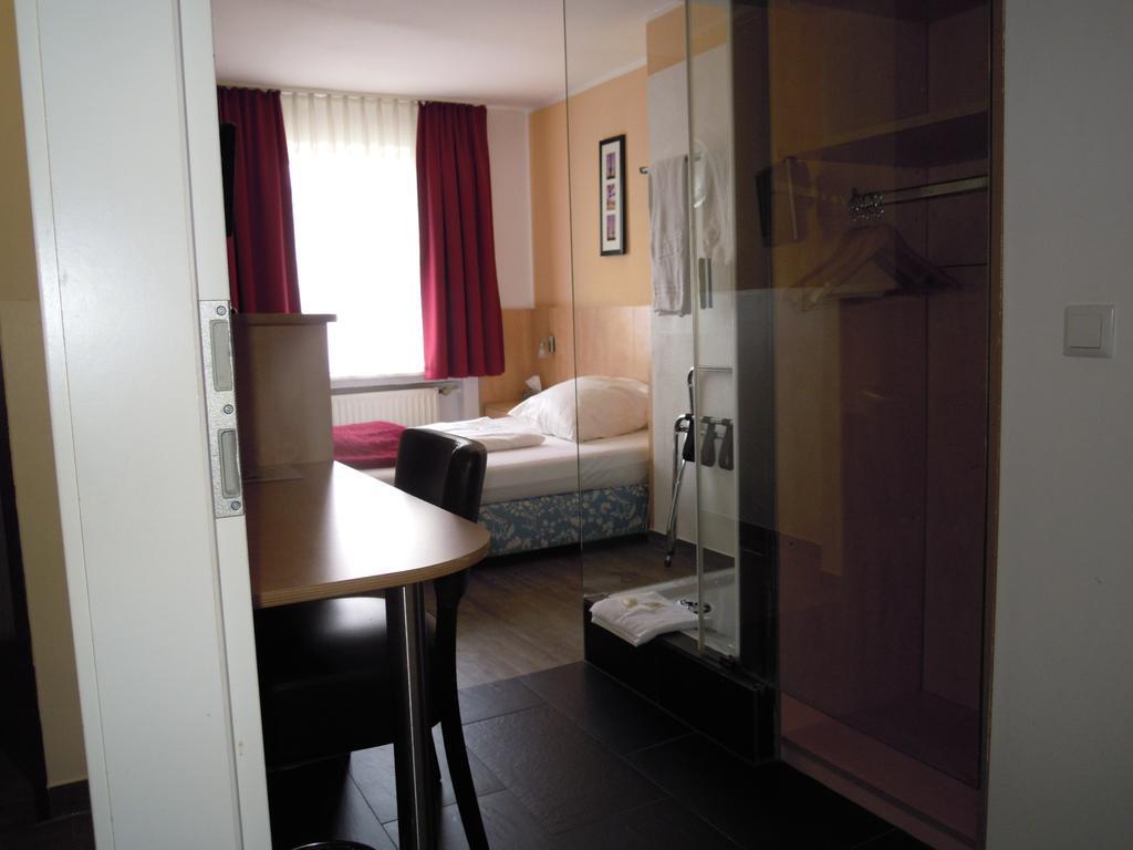 CENTRAL Hotel Duesseldorf Hotel Düsseldorf