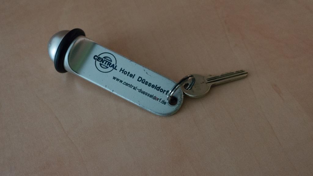 CENTRAL Hotel Duesseldorf Hotel 3*