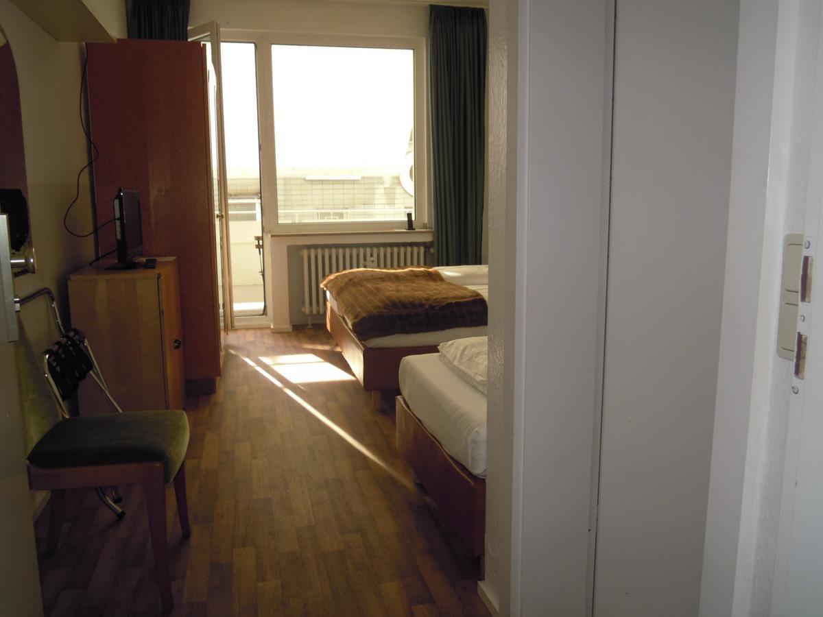 CENTRAL Hotel Duesseldorf Hotel Düsseldorf