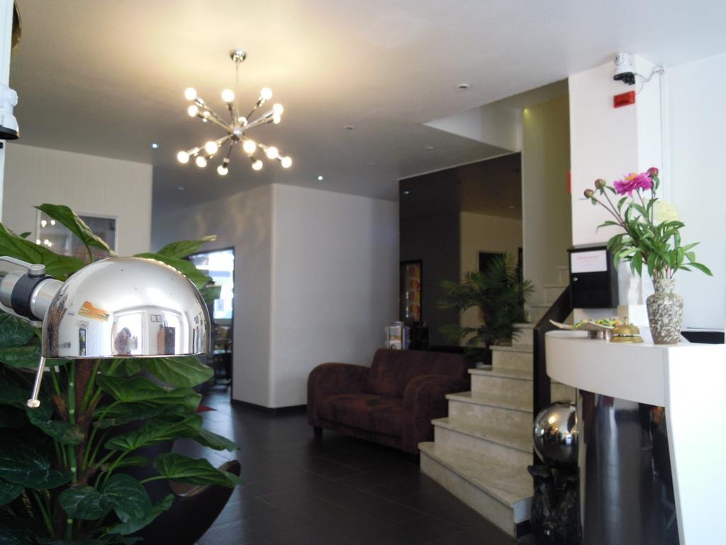 Central Hotel Duesseldorf Hotel 3*