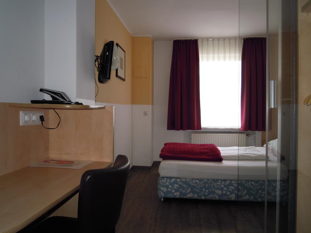 Central Hotel Duesseldorf 3* Düsseldorf