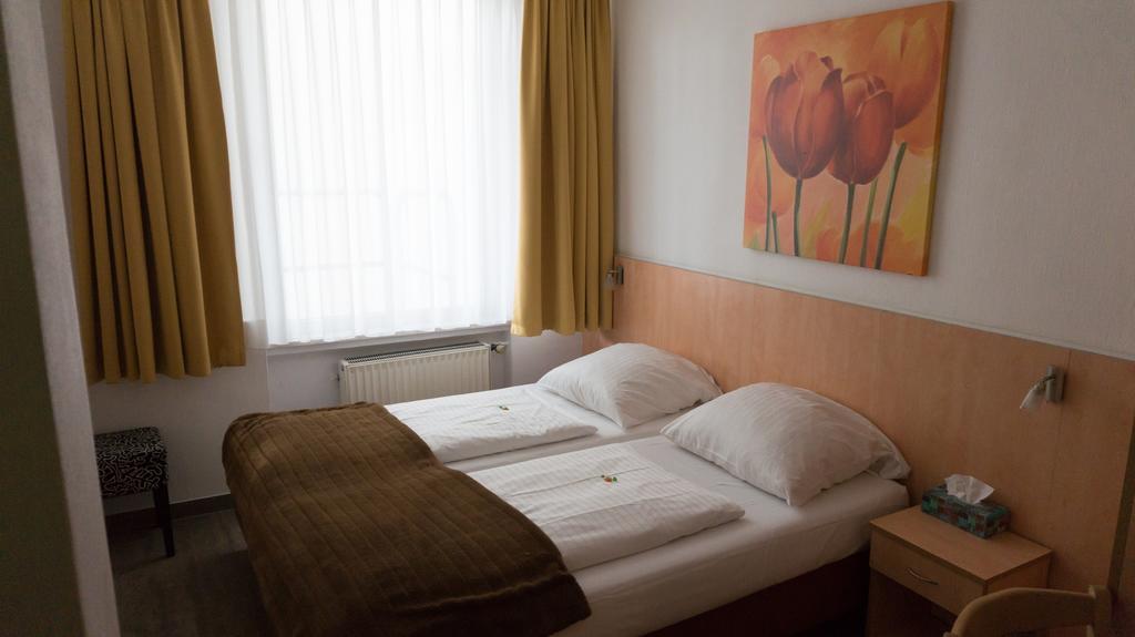 Central Hotel Duesseldorf Hotel