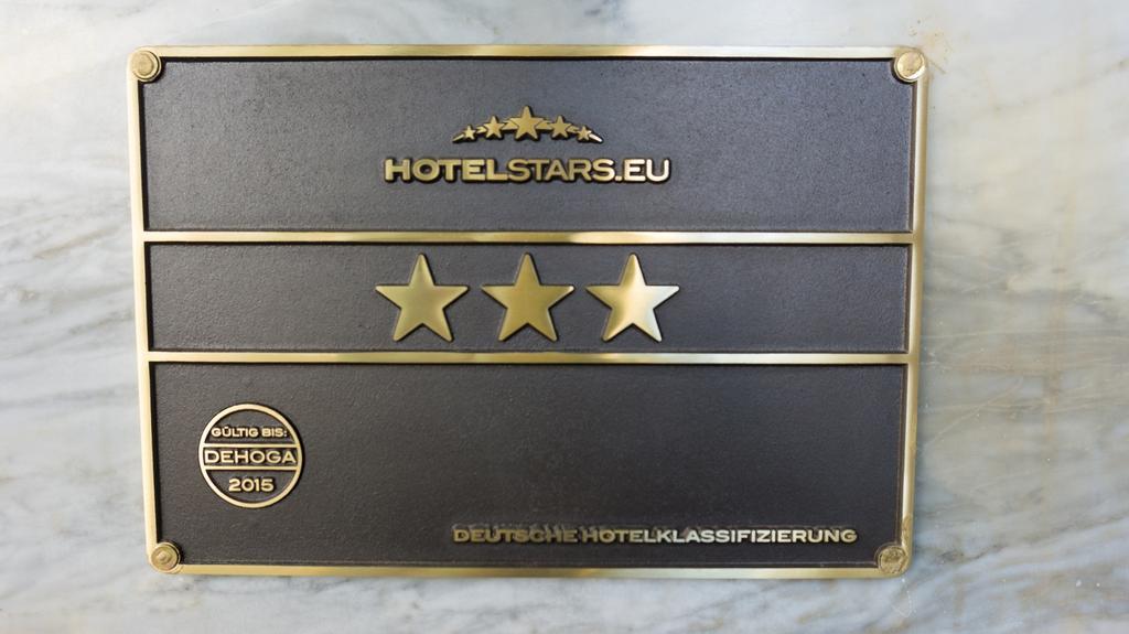 Central Hotel Duesseldorf 3*