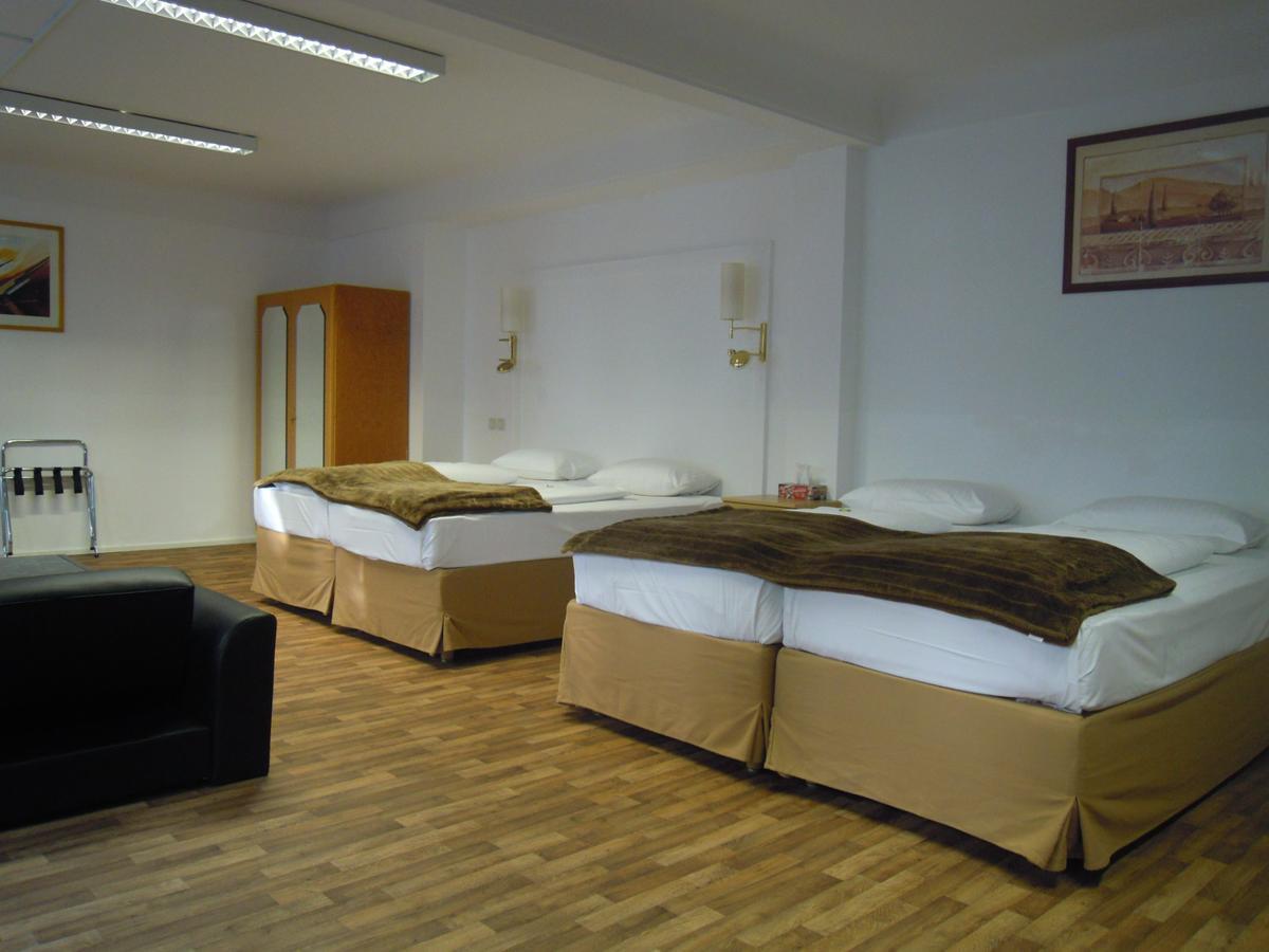 Central Hotel Duesseldorf